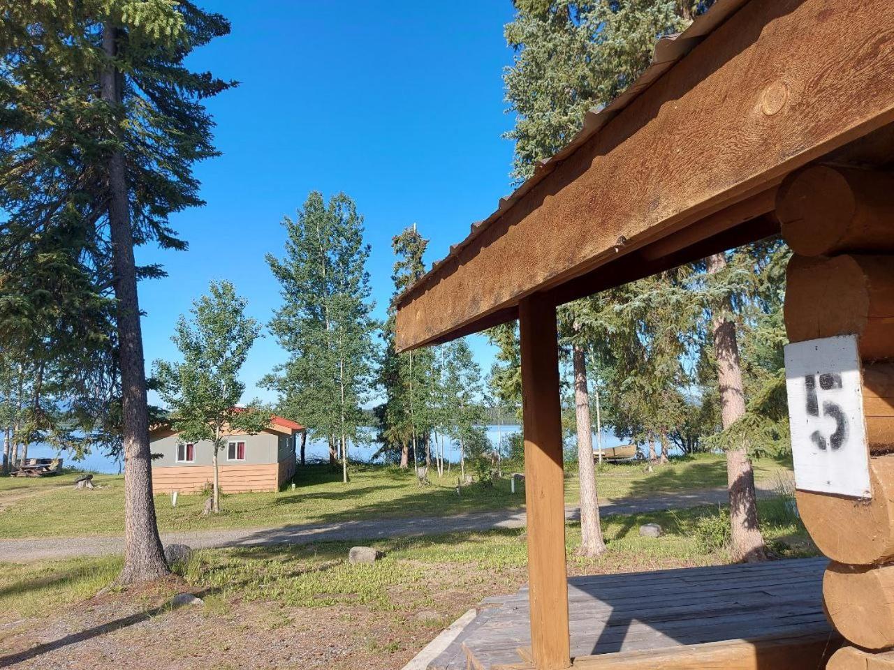 Escott Bay Resort Anahim Lake Exterior photo