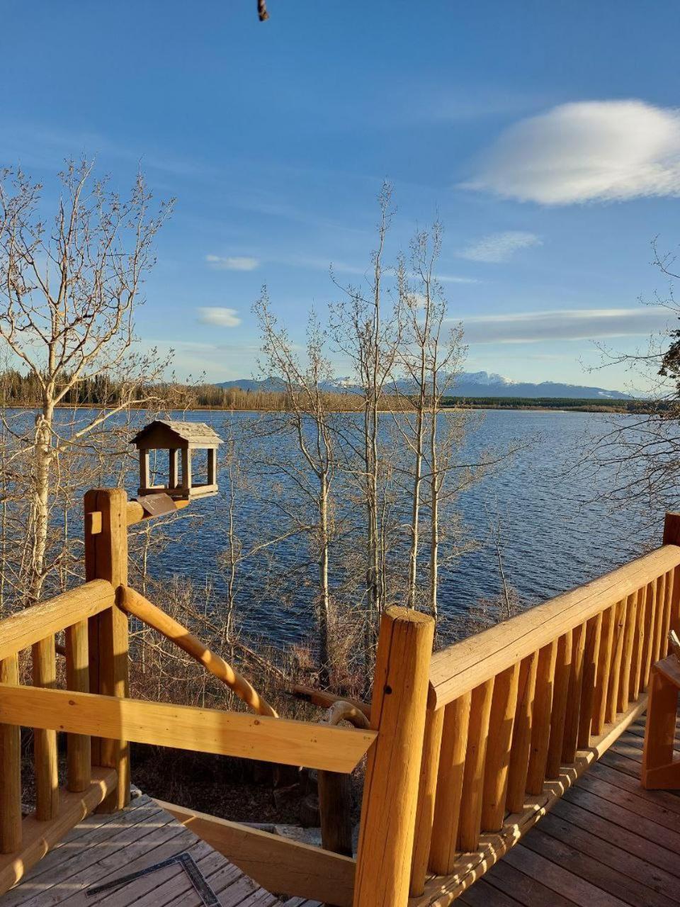 Escott Bay Resort Anahim Lake Exterior photo